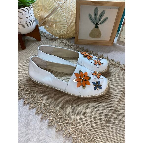 Michael Kors White Floral Flower Embellished Slide On Espadrilles Flats GUC 6.5M - Picture 4 of 13